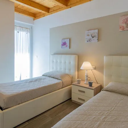 Locazione Turistica Gelsomini - Cco520 Casa vacanze Colico