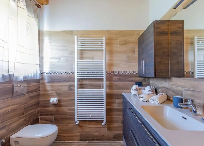 Gelsomini - Cco520 By Interhome Colico